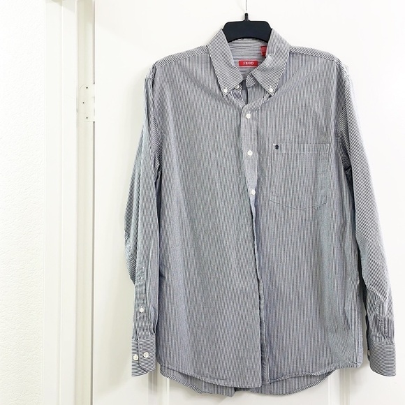 Izod navy blue/white plaid long sleeve button down shirt - Picture 1 of 4